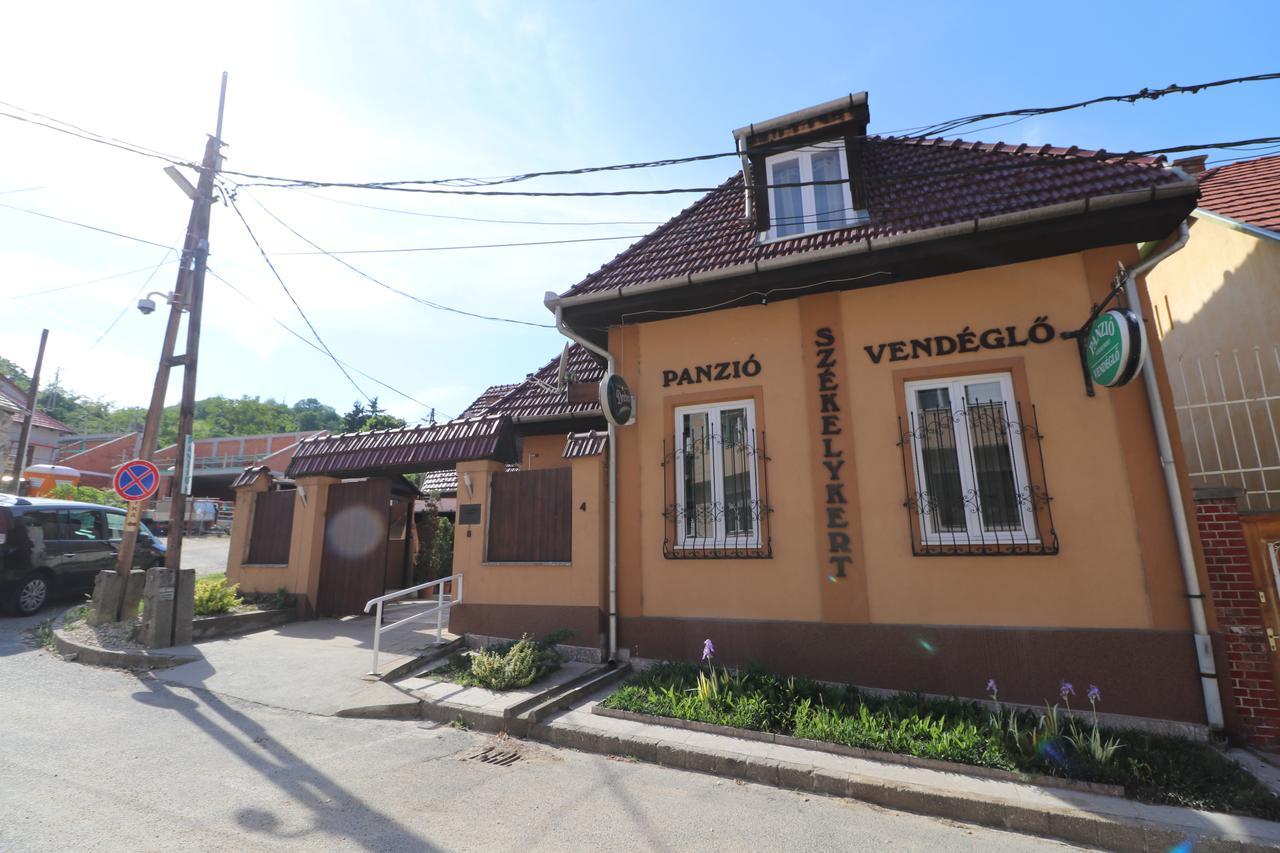 مبيت وإفطار ميسكولك Szekelykert Panzio المظهر الخارجي الصورة
