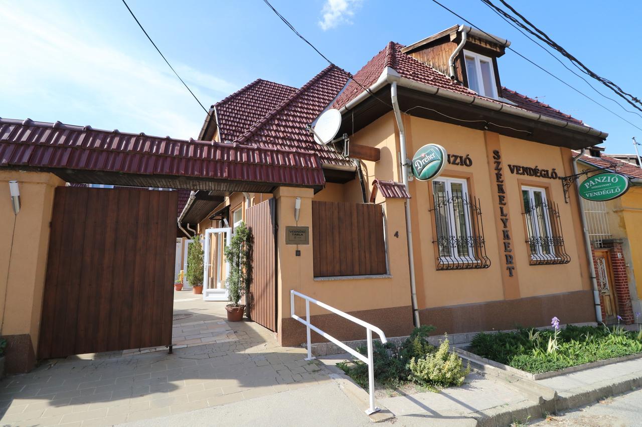 مبيت وإفطار ميسكولك Szekelykert Panzio المظهر الخارجي الصورة