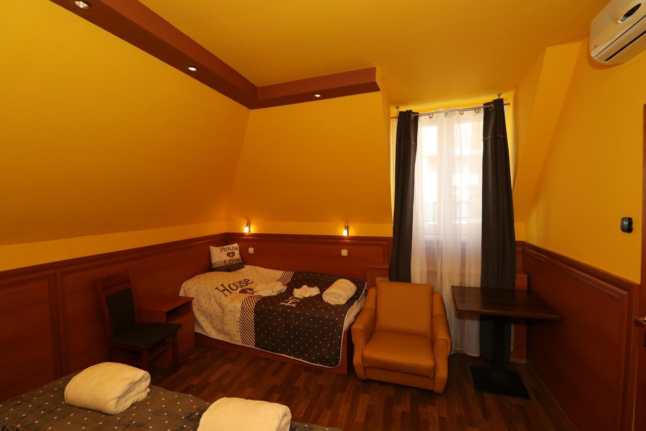 مبيت وإفطار ميسكولك Szekelykert Panzio المظهر الخارجي الصورة